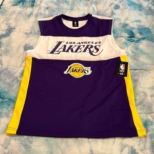 Lakers shirt